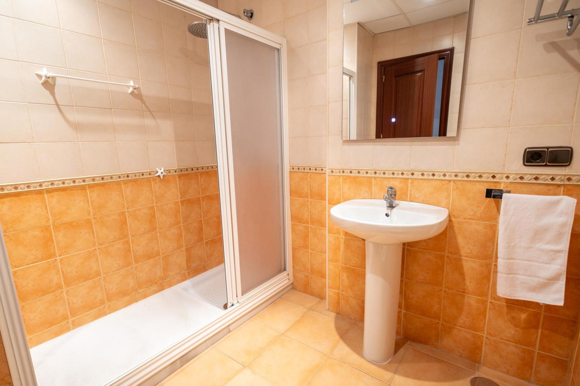 Grande Apartamento Familiar Sevilla Exteriör bild