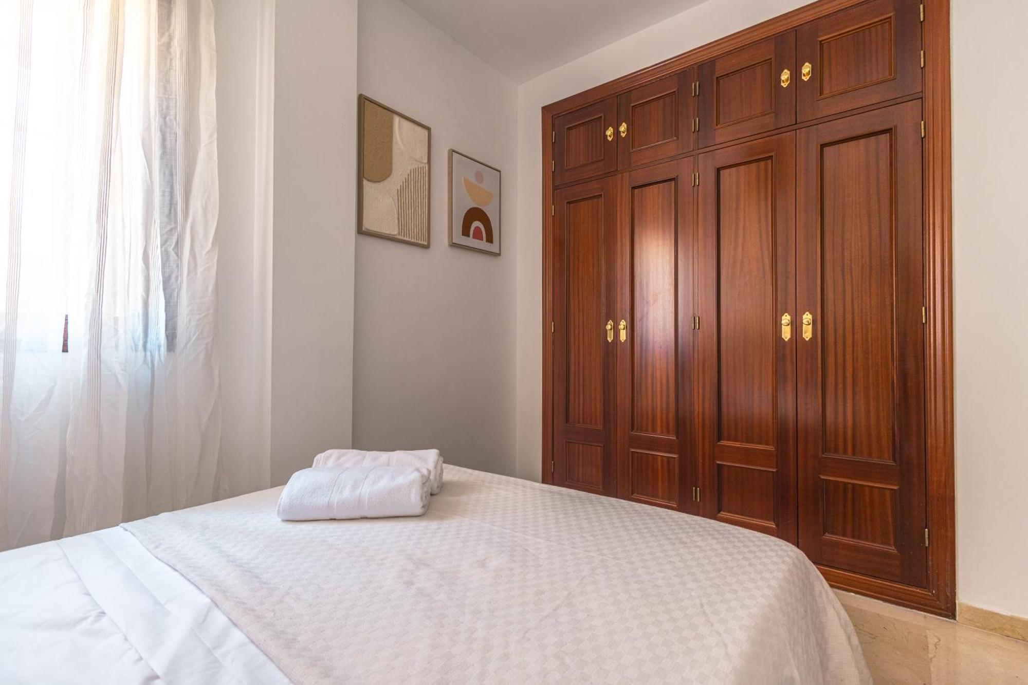 Grande Apartamento Familiar Sevilla Exteriör bild