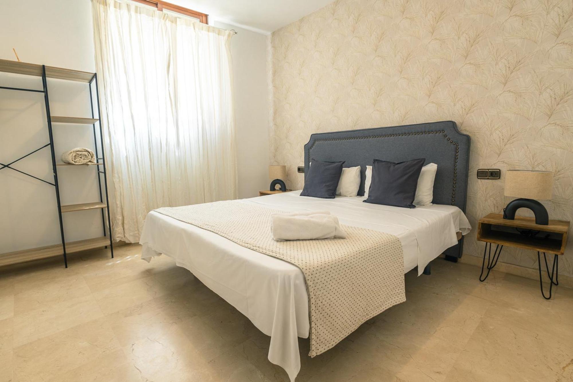 Grande Apartamento Familiar Sevilla Exteriör bild