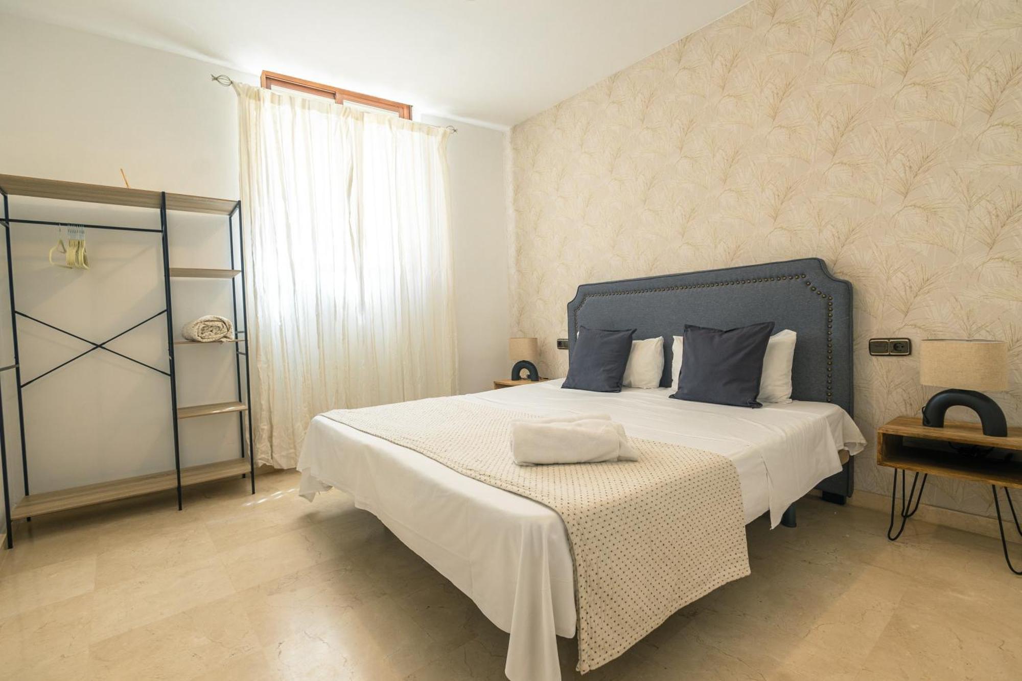 Grande Apartamento Familiar Sevilla Exteriör bild